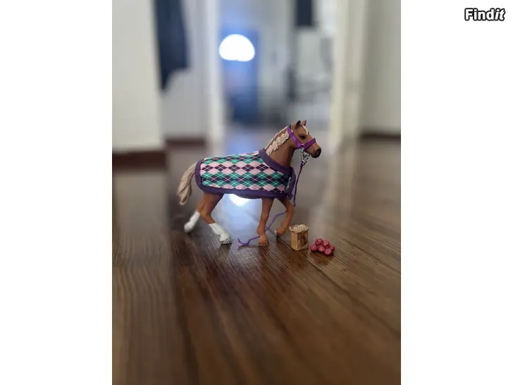 Säljes Schleich häst och hästtäcken