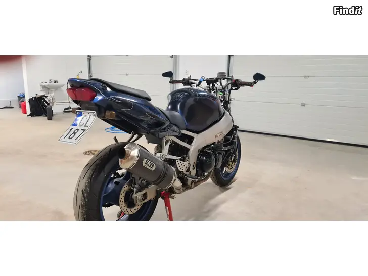 Säljes Kawasaki ZX9R