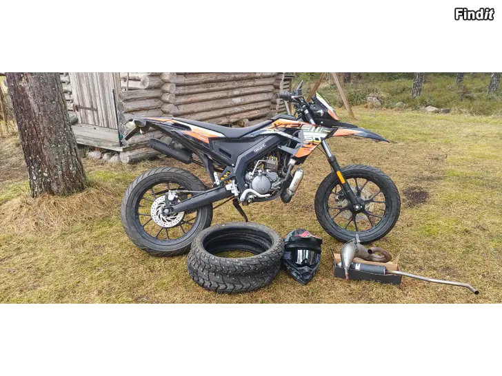 Säljes Derby Senda moped