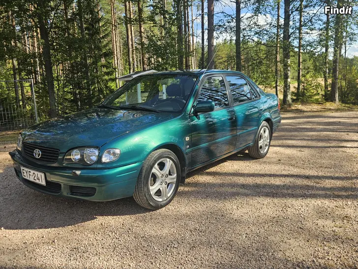Myydään Toyota Corolla 1,6