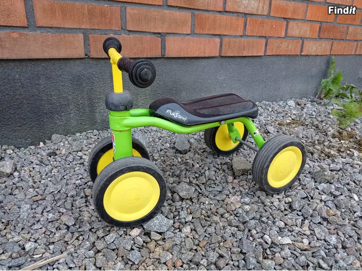 Säljes Puky sparkcykel sparkbil