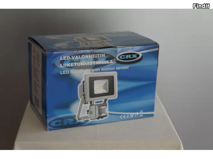 Säljes CRX led strålkastare enligt bilder