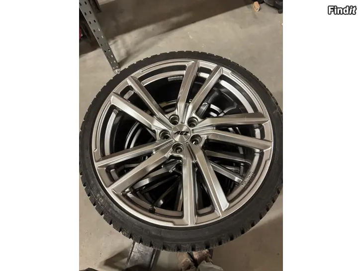 Säljes Vinterdäckspaket till volvo v90, xc60 mm