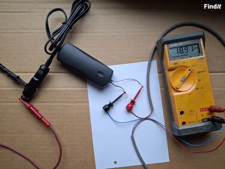 Myydään DC-DC muunnin in 12V Out 19V 5e