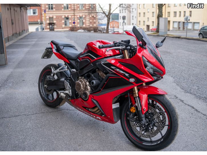 Myydään Honda CBR650R ABS Grand Prix Red