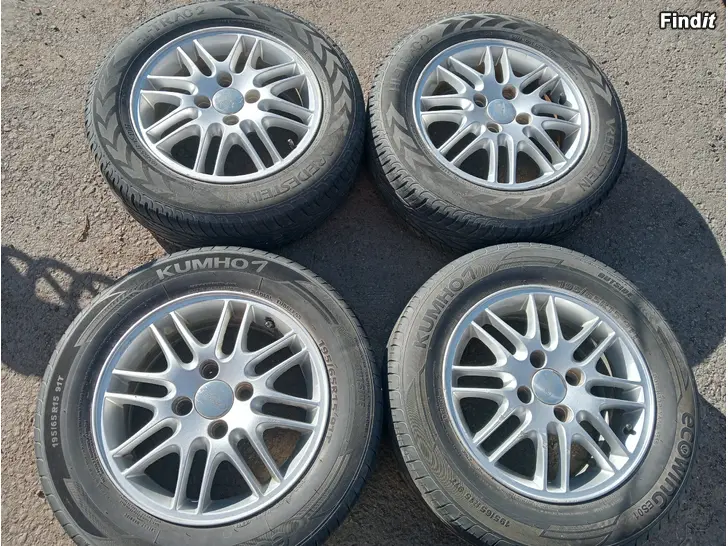 Myydään Ford alut 4-108 kesärenkaat 195/65R15