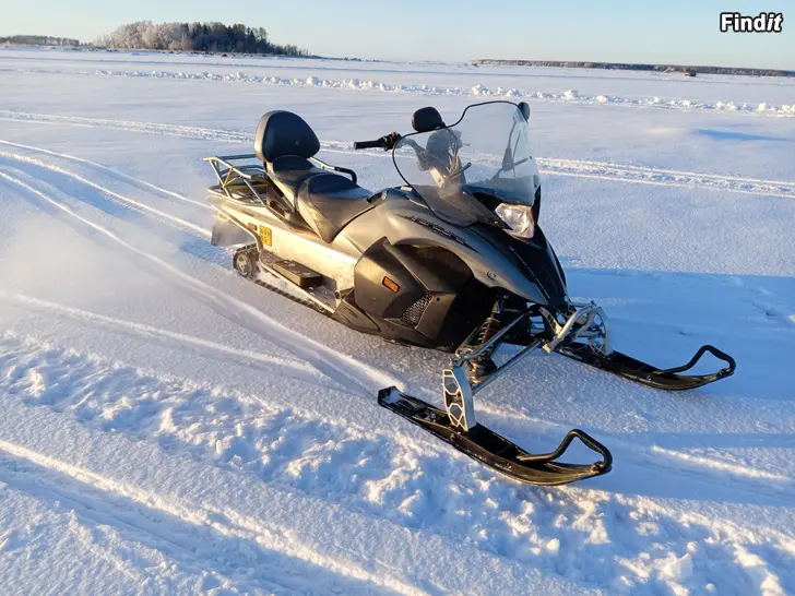 Myydään Yamaha venture lite 2008