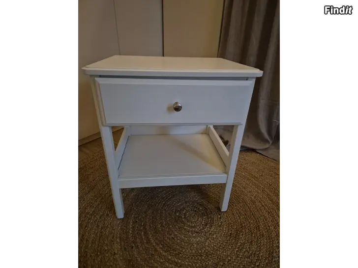 Säljes Ikea nattygsbord