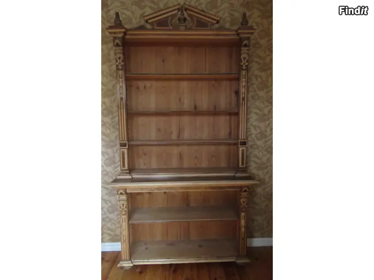 Säljes Bokhylla, nyrenässans