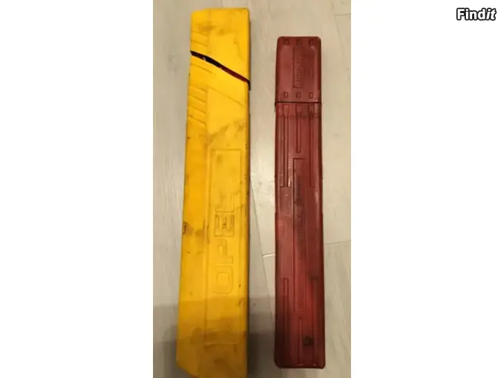 Säljes Tuulilasinsuojapeite varoituskolmio