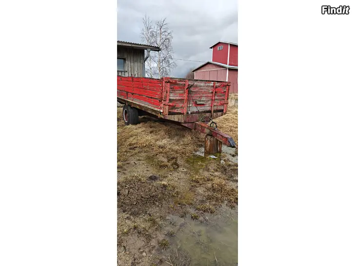 Säljes Traktor kärra