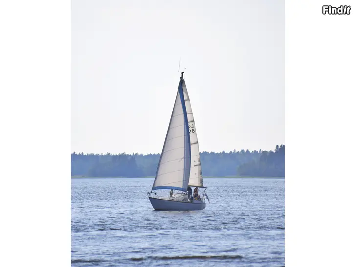 Säljes Kingscruiser 29  en trygg och stabil klassiker