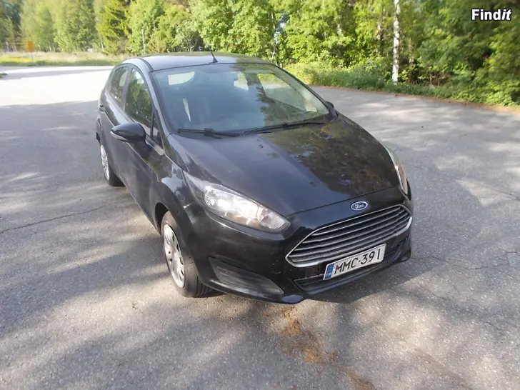 Myydään Fotd Fiesta  bensa vm2014