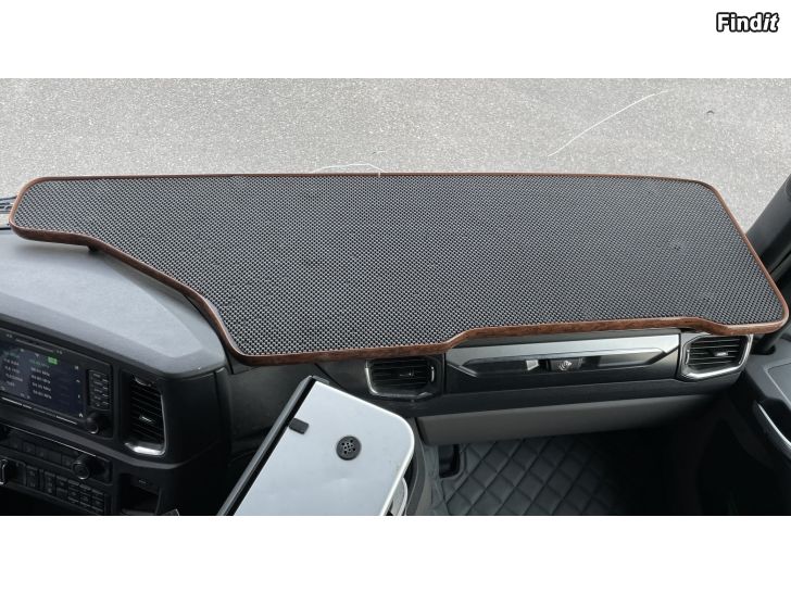 Säljes SCANIA BORD + MATTOR