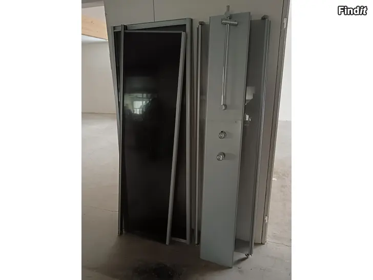 Myydään Snygg duschskåp