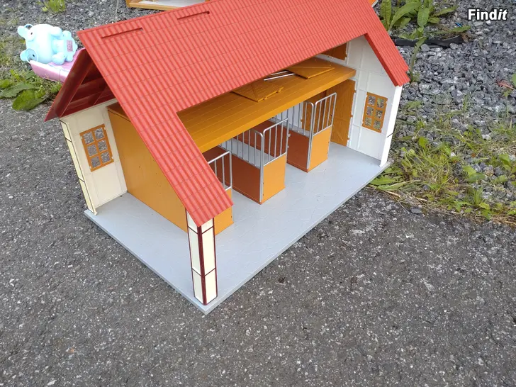 Säljes Stall