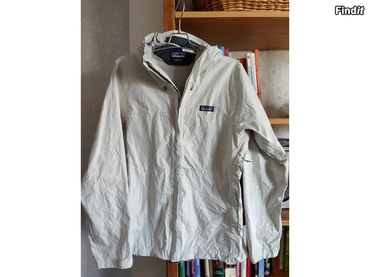 Myydään Patagonia Torrentshell skaljacka dam M
