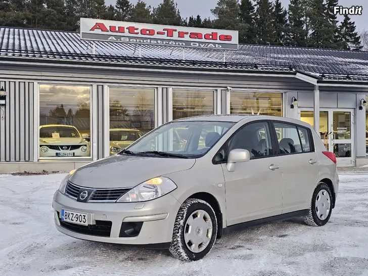 Säljes Nissan Tiida 1,6 5d HB, 127000km, 2009, nybes