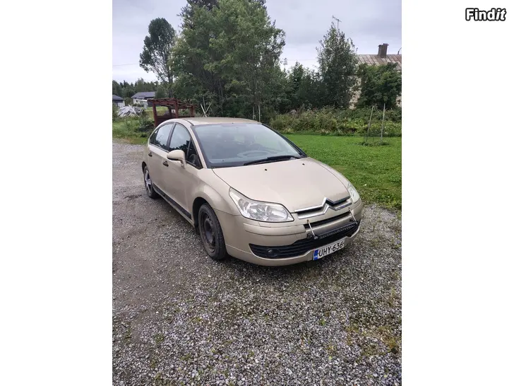 Säljes Citroen C4 Bör besiktas bristlista finns