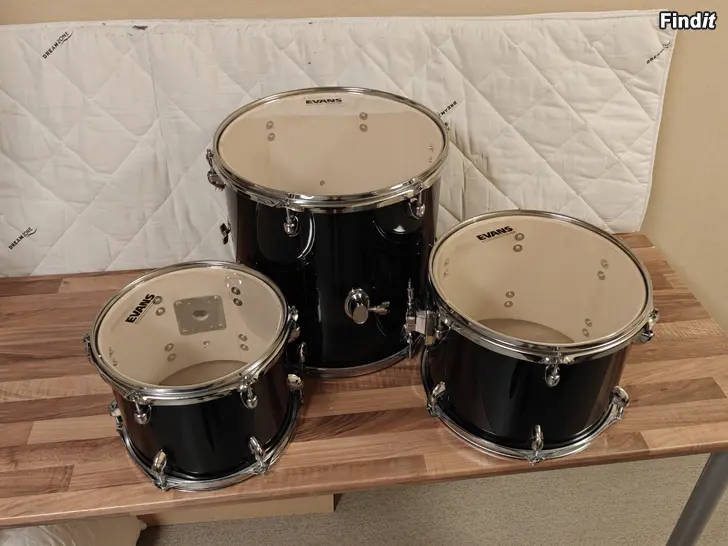 Säljes Millenium MX200-seriens Tommar 10-12-14