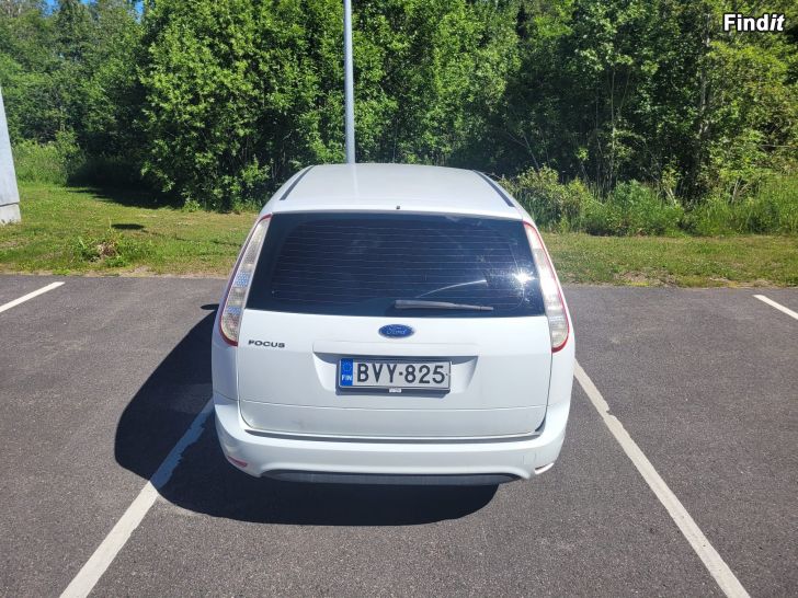 Myydään myyn oma autoni