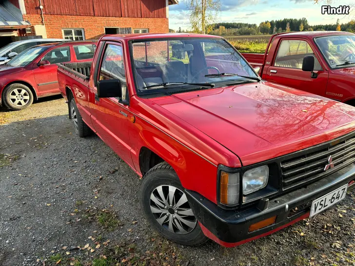 Säljes Museums Mitsubishi L200 1987