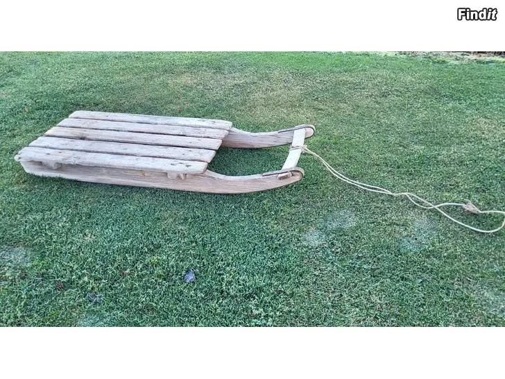 Säljes Barnsläde