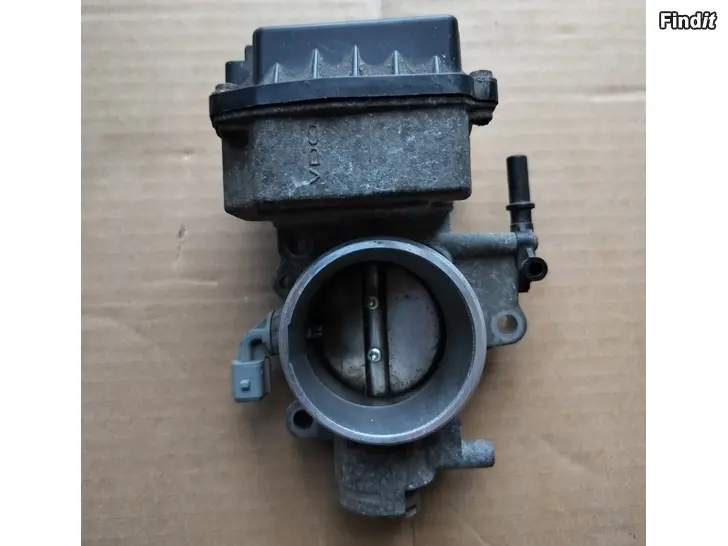 Myydään Vdo kaasuläpäkotelo
