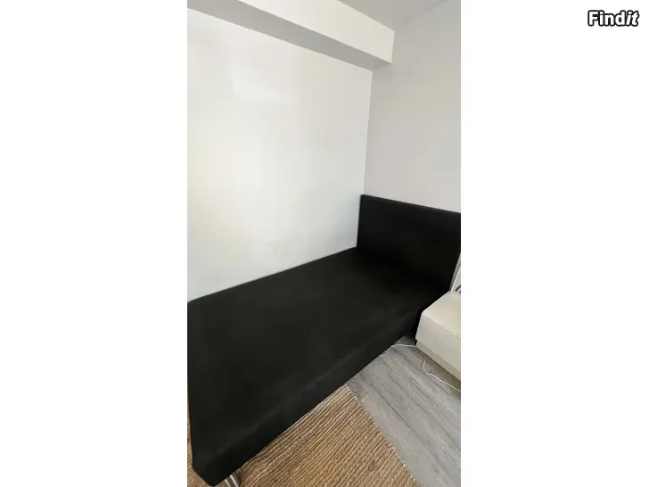 Myydään Sänky säng