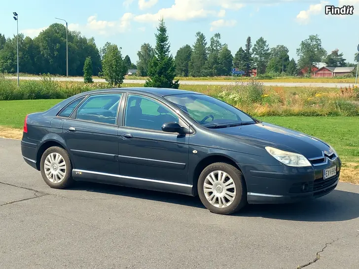 Myydään Citroen C5 2.0i VTR Berline 5-ov