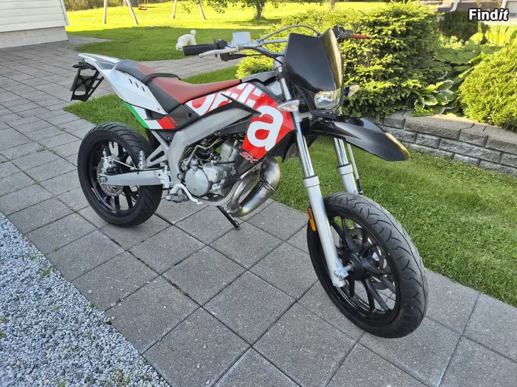 Myydään Aprilia SX 50