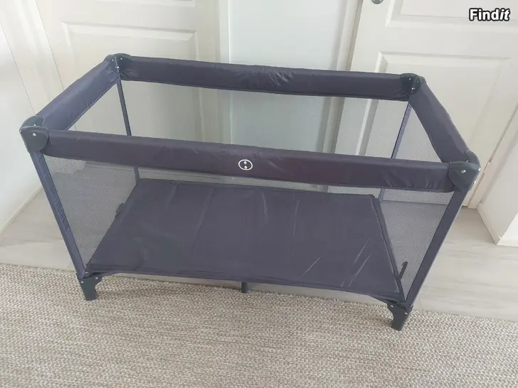 Myydään Myydään matkasänky