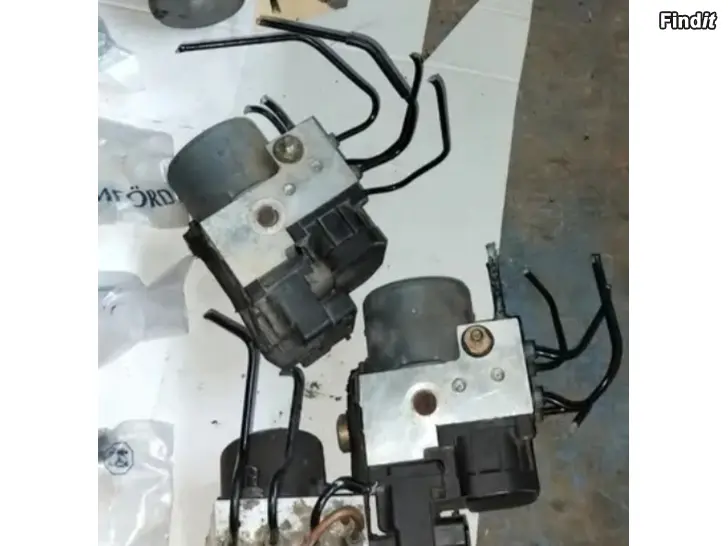 Myydään Abspumppu vilkkut