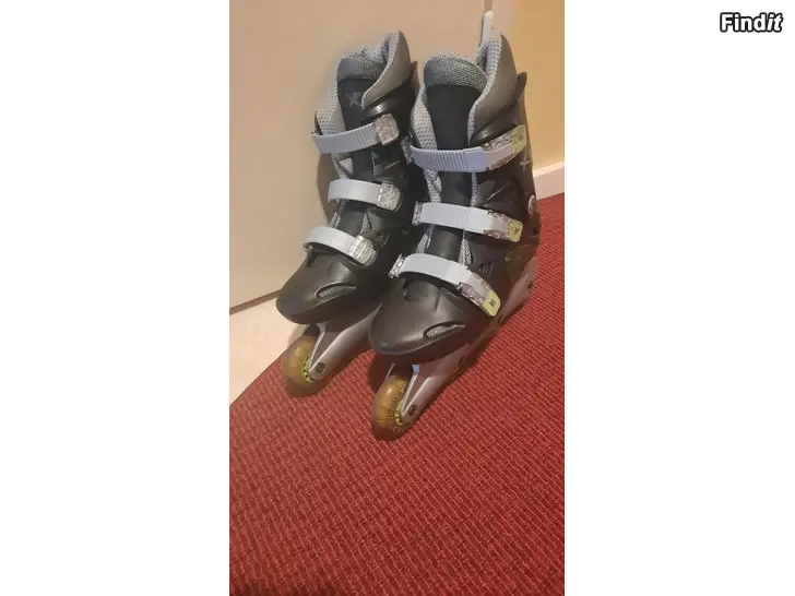 Säljes Roller Blades stl 41