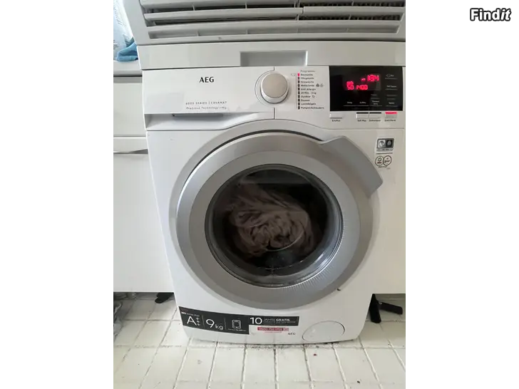 Säljes Tvättmaskin AEG Lavamat 6000 serie 9kg torktumlare AEG