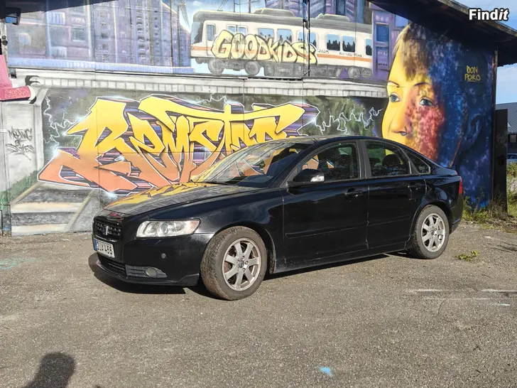 Myydään Volvo S40  2,0D Momentum Business automaatti