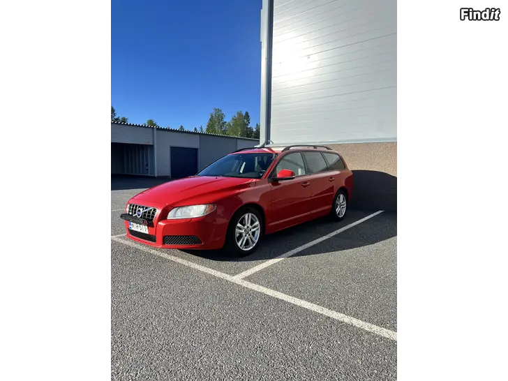 Säljes Volvo V70