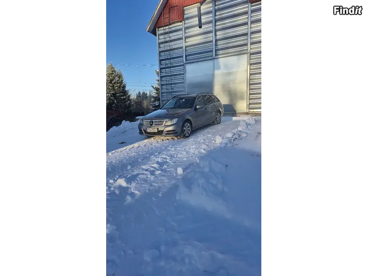 Säljes Mercedes C220 cdi,nyservad och ny besiktad