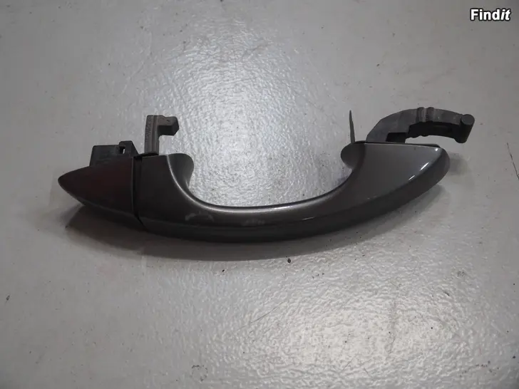 Myydään Volkswagen Golf VII 12-20 ovenkkahva door handle 5G0837206