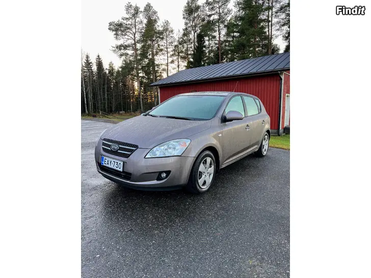 Säljes Kia Ceed 1,6 CRDI diesel årsmodell 2008 säljes