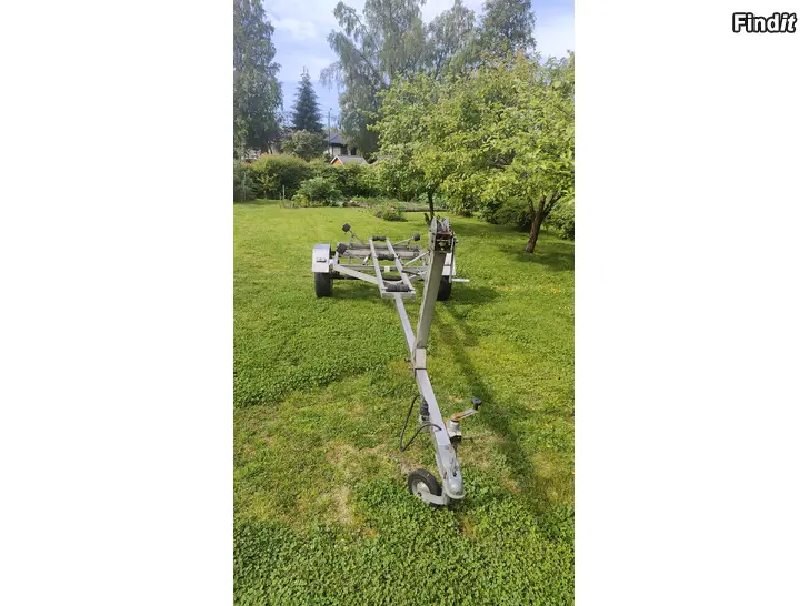 Myydään Rantatraileri
