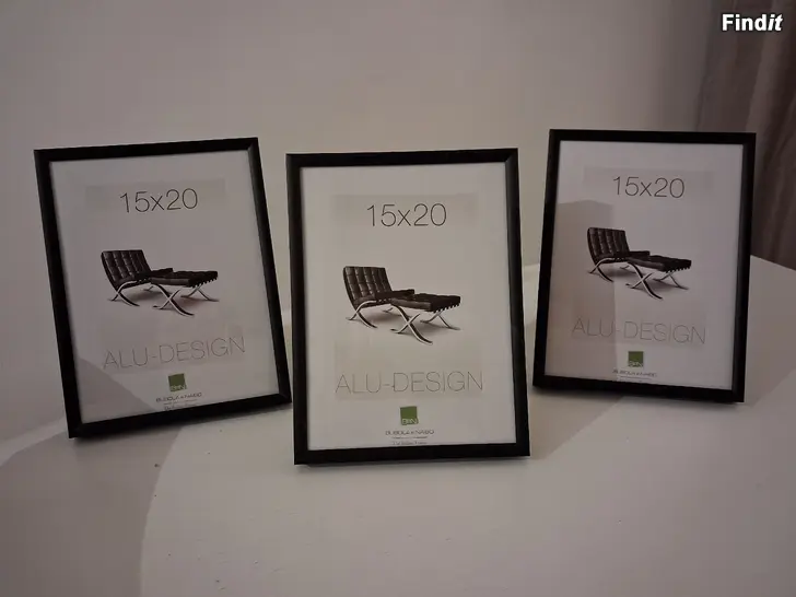 Säljes kehyksiä / ramar 15x20cm