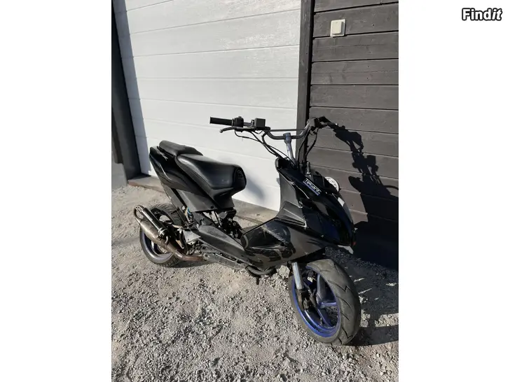 Säljes Aprilia sr50