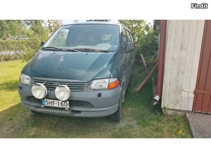 Säljes Toyota hiace 2.5 diesel neliveto