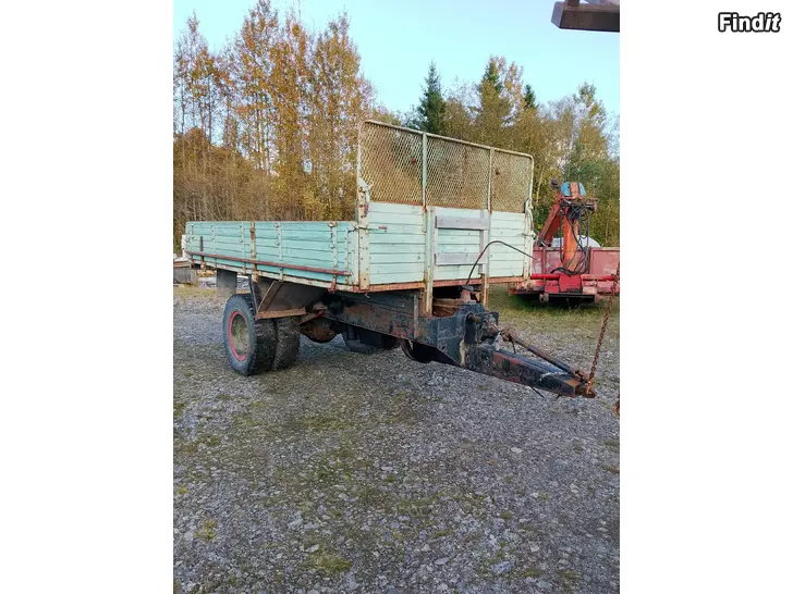 Säljes Traktorvagn