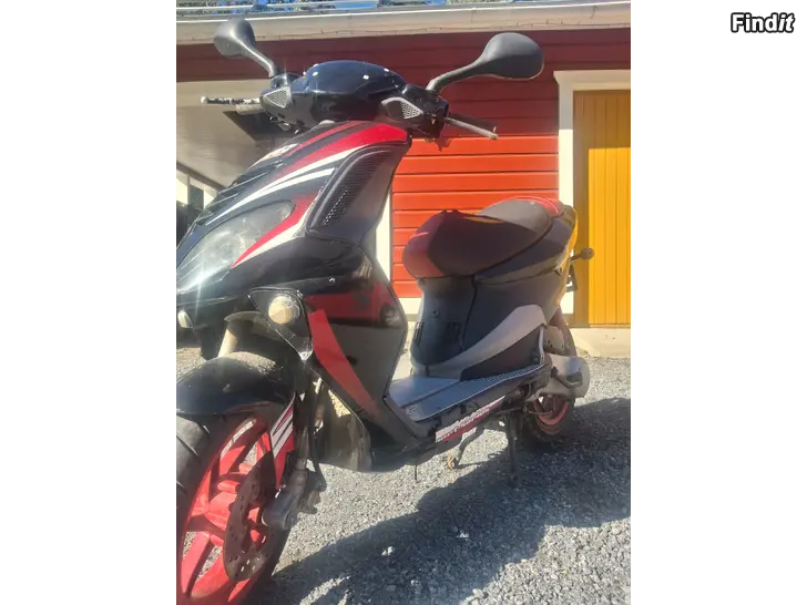 Säljes Piaggio nrg