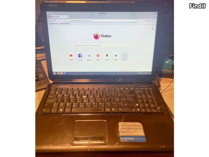 Säljes Asus Bärbar dator med Linux Mint