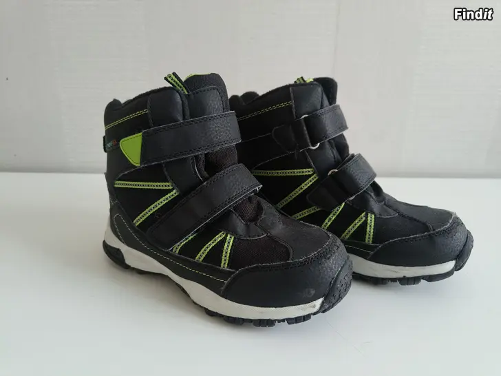 Myydään Lasten talvikengät, koko 32