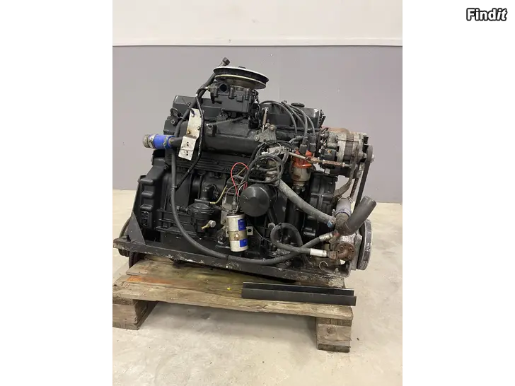 Säljes Mercruiser båt-motor 180 hk säljes