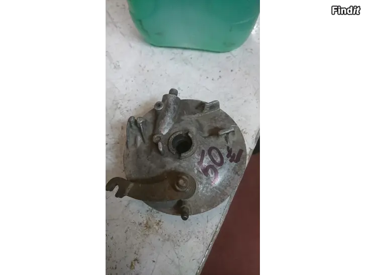 Myydään Puch bromssköld fram